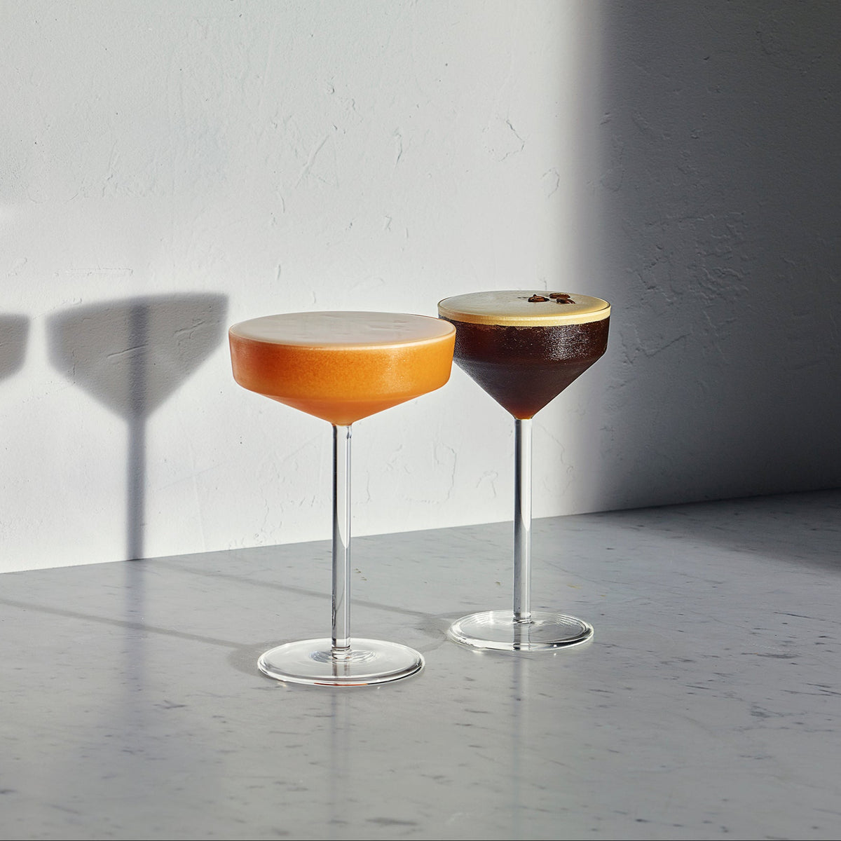 Wacholdercocktail / Coupéglas / 2er-Set